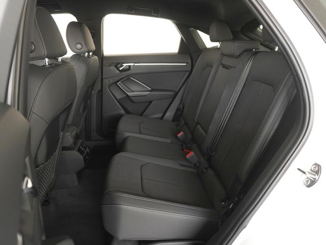 Ｑ３スポーツバック ３５ＴＤＩクワトロ　Ｓライン　認定中古車　アシスタンスパッケージ　スマートフォンインターフェイス　ベーシックパッケージ　ＡＣＣ　ＥＴＣ　衝突軽減装置（9枚目）