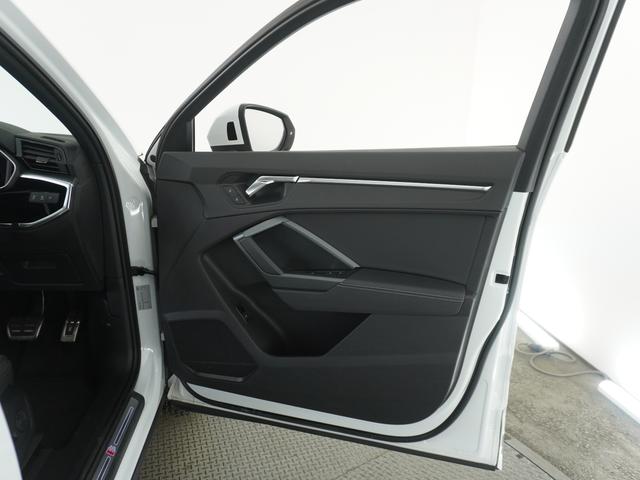 Ｑ３スポーツバック ３５ＴＤＩクワトロ　Ｓライン　認定中古車　アシスタンスパッケージ　スマートフォンインターフェイス　ベーシックパッケージ　ＡＣＣ　ＥＴＣ　衝突軽減装置（14枚目）