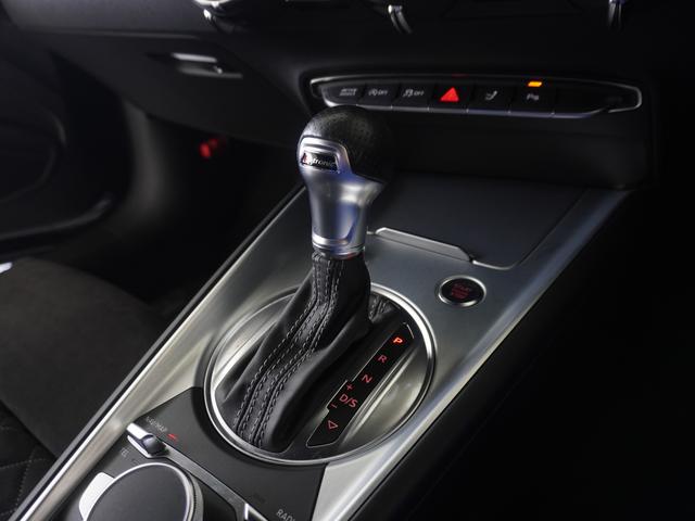 そのモデルの特性に最適なトランスミッションを採用することにより、駆動力の伝達効率が良く、燃費性能にも大きく寄与しています。