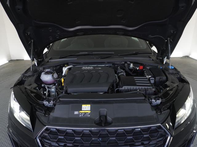 排気量を小さくし燃費とパワーを両立する高効率直噴ターボエンジン。