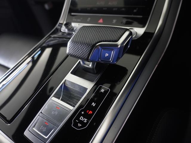 Q7 45TFSIクワトロ 認定中古車 Sラインリミテッド ACC 衝突軽減装置 ETC レーンキープアシスト パーキングアシスト 過給器設定モデル メモリーナビ CD シートヒーター 電動シート アルミホイール(10枚目)