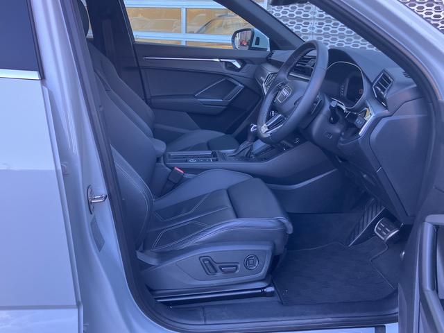 Q3スポーツバック 35TFSI Sライン 認定中古車 コンビニエンスアンドアシスタンスパッケージ スマートフォンインターフェイス プラスパッケージ プライバシガラス ACC レーンアシスト 衝突軽減装置 ETC(8枚目)