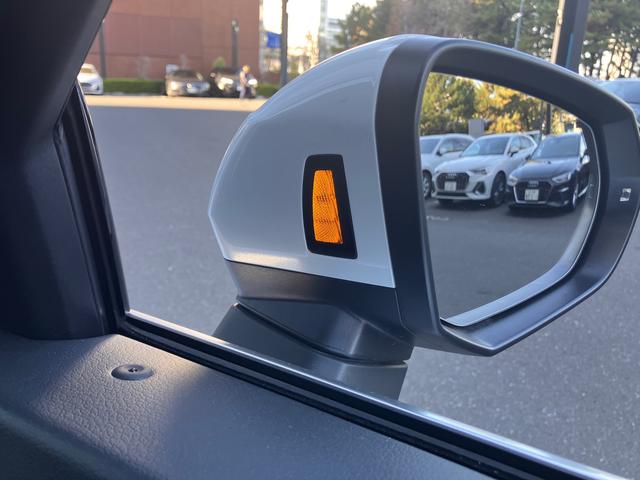 Q3スポーツバック 35TFSI Sライン 認定中古車 コンビニエンスアンドアシスタンスパッケージ スマートフォンインターフェイス プラスパッケージ プライバシガラス ACC レーンアシスト 衝突軽減装置 ETC(14枚目)