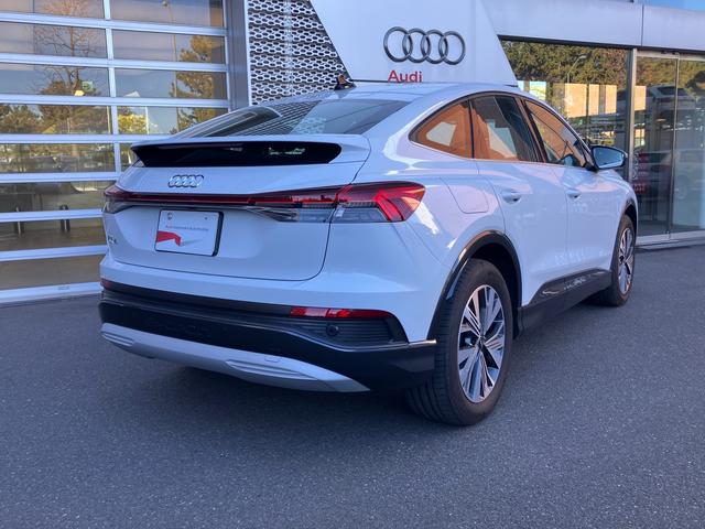 Q4スポーツバック e-トロン 45 e-tron認定中古車 インテリアプラスパッケージ レーンアシスト アダプティブクルーズコントロール 衝突軽減装置 ETC(4枚目)