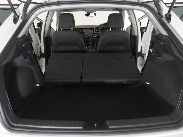 Ａ１スポーツバック ２５ＴＦＳＩ　アドバンスド　認定中古車　アシスタンスパッケージ　コントラストルーフ　コンビニエンスパッケージ　スマートフォンインターフェイス　センターアムレスト　ナビゲーションパッケージ　ＥＴＣ（15枚目）