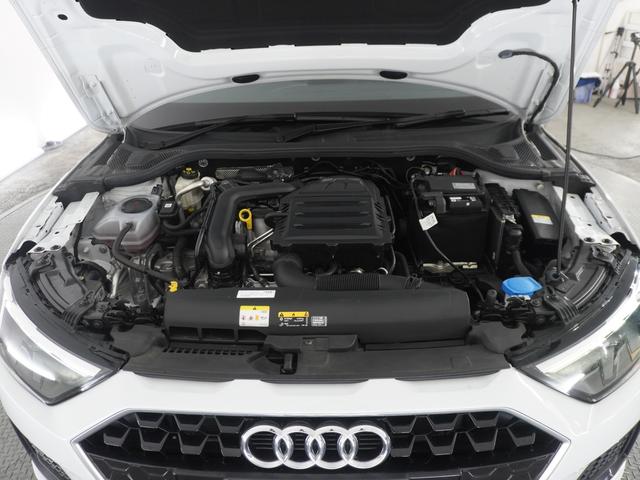 Ａ１スポーツバック ２５ＴＦＳＩ　アドバンスド　認定中古車　アシスタンスパッケージ　コントラストルーフ　コンビニエンスパッケージ　スマートフォンインターフェイス　センターアムレスト　ナビゲーションパッケージ　ＥＴＣ（18枚目）