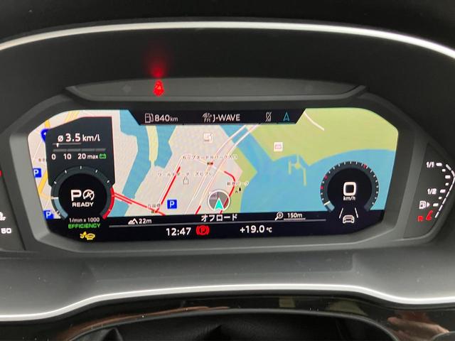 Ｑ３ ３５ＴＦＳＩアドバンスド　認定中古車　コンビニエンスアンドアシスタンスパッケージ　スマートフォンインターフェイス　ＡＣＣ　ＥＴＣ　衝突軽減装置（18枚目）