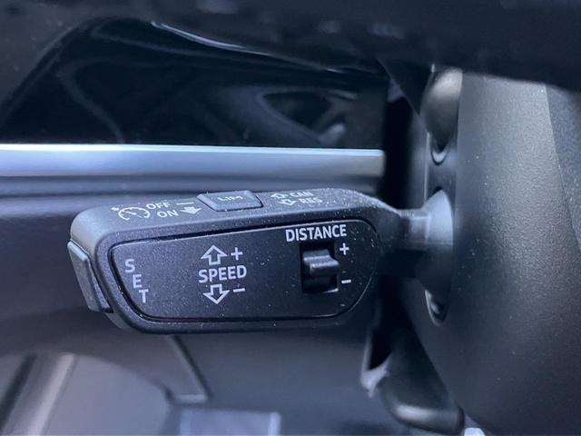 Ｑ３ ３５ＴＦＳＩアドバンスド　認定中古車　コンビニエンスアンドアシスタンスパッケージ　ナビゲーションパッケージ　ＡＣＣ　ＥＴＣ　衝突軽減装置（17枚目）