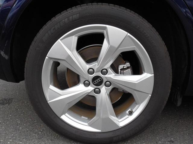 Ｑ５スポーツバック ４０ＴＤＩクワトロ　アドバンスド　ナビゲーション　サイドアシスト　アダプティブクルーズコントロール　ＥＴＣ　オートライト　シートヒーター　オートエアコン　バーチャルコックピット　パークアシスト　リヤカメラ（8枚目）