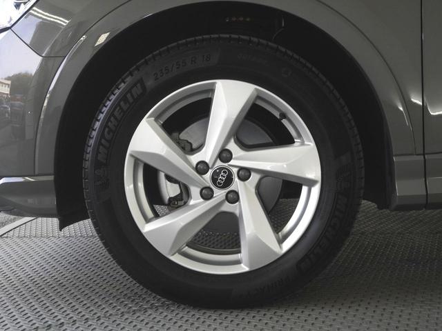 ���݂��݂ɂ��炩����G��̗ǂ��I�肷����̑f�ނ��A�N���t�g�}���V�b�v�ɂ�鐸�k�Ȏd�グ�Ŕz����Ă��܂��B