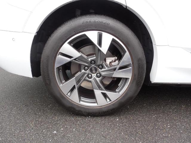 Q8 e-トロン 55e-トロンクワトロ Sライン ナビゲーション サイドアシスト アダプティブクルーズコントロール ETC オートライト シートヒーター オートエアコン バーチャルコックピット リヤカメラ(8枚目)