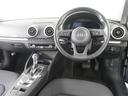 スポーツバック３０ＴＦＳＩ　認定中古車　アシスタンスパッケージ　ＬＥＤヘッドライト　ＭＭＩナビゲーションシステム　ＨＤＤナビ　ＥＴＣ　衝突被害軽減ブレーキ　アダプティブクルーズコントロール　障害物センサー　レーンキープアシスト（12枚目）