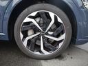 Ｑ８ ｅ－トロン ５５ｅ－トロンクワトロ　Ｓライン　認定中古車　２１インチＡＷ　ブラックスタイリングパッケージ　サイレンスパッケージ　インテリアパッケージ　４ＷＤ　メモリーナビ　ＥＴＣ　衝突被害軽減ブレーキ　アダプティブクルーズコントロール　電動シート（7枚目）