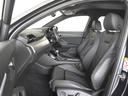 Ｑ３ ３５ＴＦＳＩ　Ｓライン　認定中古車　ブラックスタイリングパッケージ　プライバシーガラス　スマートフォンインターフェイス　コンビニエンスパッケージ＆アシスタンスパッケージ　プラスパッケージ　メモリーナビ　ＥＴＣ　障害物センサー（8枚目）