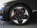 ＲＳ ｅ－トロンＧＴ ベースグレード　認定中古車　テクノロジーパッケージ　ダイナミックパッケージプラス　エクステリアミラーハウジングブラック（7枚目）