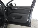 ４０ｅ－トロン　認定中古車　ＭＭＩナビゲーションシステム　エスラインインテリアプラスパッケージ（14枚目）