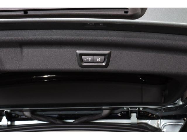 ＭＩＮＩ カントリーマンＤ　クラシック・トリム　電動シート　ＡｐｐｌｅＣａｒＰｌａｙ　ＡｎｄｒｏｉｄＡｕｔｏ　シートヒーター　ステアリングヒーター　ヘッドアップディスプレイ　ＭＩＮＩ認定中古車（12枚目）