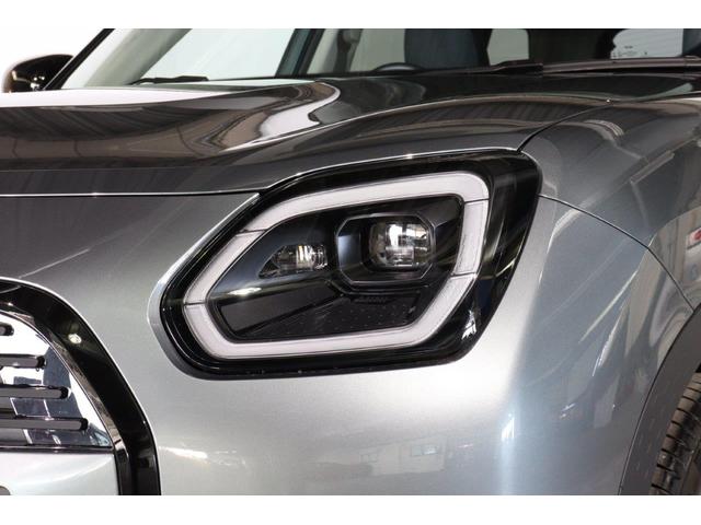 ＭＩＮＩ カントリーマンＤ　クラシック・トリム　電動シート　ＡｐｐｌｅＣａｒＰｌａｙ　ＡｎｄｒｏｉｄＡｕｔｏ　シートヒーター　ステアリングヒーター　ヘッドアップディスプレイ　ＭＩＮＩ認定中古車（24枚目）