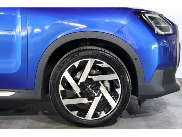 ＭＩＮＩ カントリーマンＤ　フェイバリット・トリム　ＭＩＮＩ認定中古車　レーンディパーチャーウォーニング　ヘッドアップディスプレイ　アクティブクルーズコントロール　フェイバードトリム　ハーマンカードン　電動バックドア　１９インチアロイホイール（47枚目）