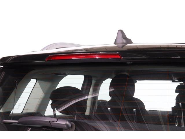 ＭＩＮＩ クーパーＤ　クロスオーバー　クラシック・トリム　ＭＩＮＩ認定中古車　アクティブクルーズコントロール　クラシックトリム　パークディスタンスコントロール　パーキングアシスト　ハーフレザーシート　シートヒーター　ナビゲーション付き　電動バックドア（8枚目）