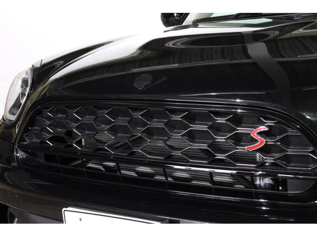 ＭＩＮＩ クパＳＤクロスオバオル４プレミアム＋Ｐクラシクトリム　ブラッククロスレザーシート　純正ＨＤＤナビ　バックカメラ　アクティブクルーズコントロール　オートマチックテールゲート　シートヒーター（5枚目）