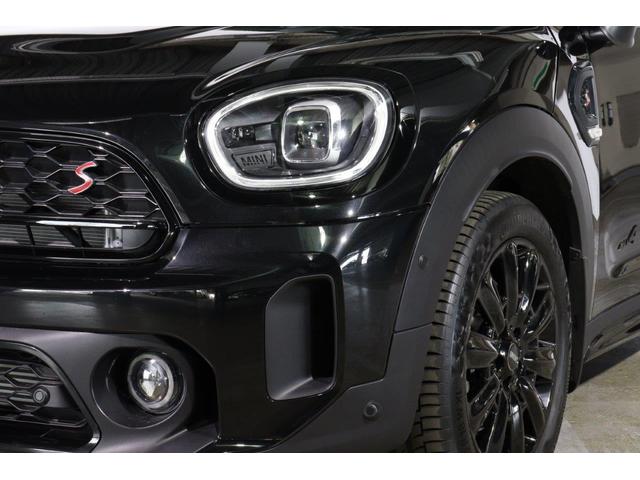 ＭＩＮＩ クパＳＤクロスオバオル４プレミアム＋Ｐクラシクトリム　ブラッククロスレザーシート　純正ＨＤＤナビ　バックカメラ　アクティブクルーズコントロール　オートマチックテールゲート　シートヒーター（6枚目）