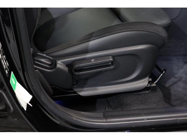 ＭＩＮＩ クパＳＤクロスオバオル４プレミアム＋Ｐクラシクトリム　ブラッククロスレザーシート　純正ＨＤＤナビ　バックカメラ　アクティブクルーズコントロール　オートマチックテールゲート　シートヒーター（15枚目）