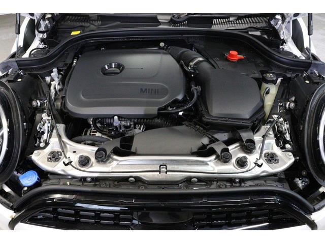 ＭＩＮＩ クーパーＣ　クラシック・トリム　ブラックベスキンシート　シートヒーター　ステアリングホイールヒーター　ナビ　バックカメラ　被害軽減ブレーキ（42枚目）