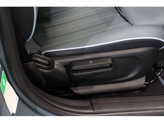 MINI クーパーS クラブマン アントールド・エディション 衝突被害軽減ブレーキ ブラックルーフ シートヒーター(18枚目)