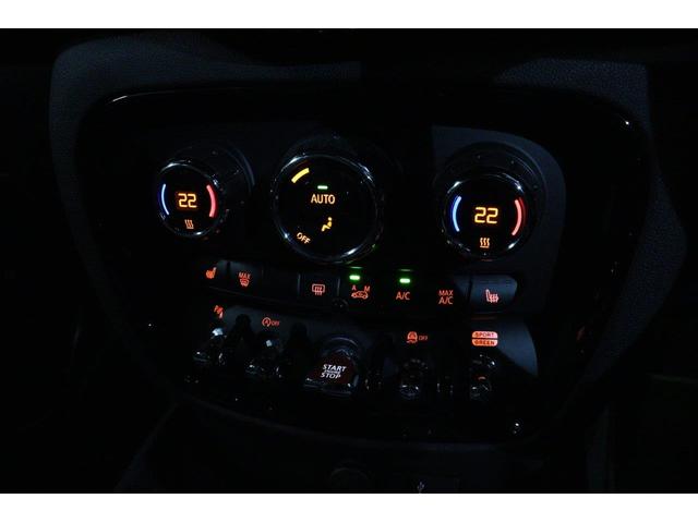 MINI クーパーS クラブマン アントールド・エディション 衝突被害軽減ブレーキ ブラックルーフ シートヒーター(23枚目)