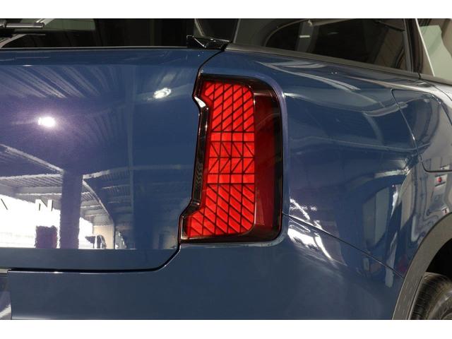 MINI カントリーマンD クラシック・トリム CLASSIC TRIM Mパッケージ 電動フロントシート シートヒーター インテリア・カメラ harman/kardon製HIFIラウドスピーカーシステム(12枚目)