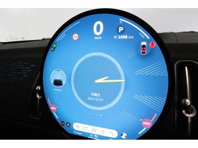 MINI カントリーマンD クラシック・トリム CLASSIC TRIM Mパッケージ 電動フロントシート シートヒーター インテリア・カメラ harman/kardon製HIFIラウドスピーカーシステム(39枚目)