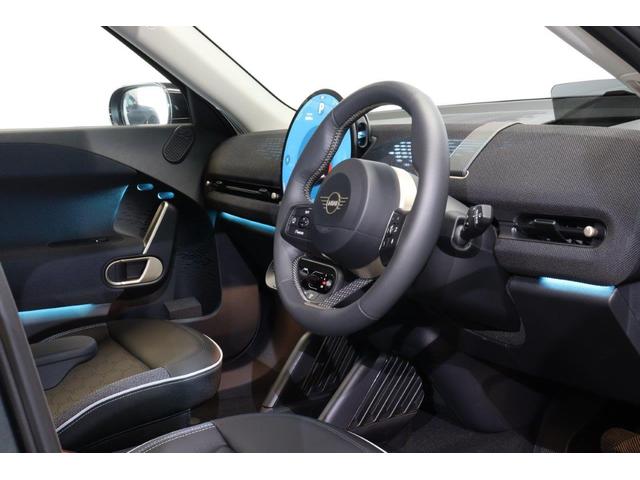 MINI エースマンSE クラシック・トリム CLASSIC TRIM シートヒーター ステアリングホイールヒーター 純正ナビ AppleCarPlay パノラマビュー ワイヤレスチャージ(18枚目)