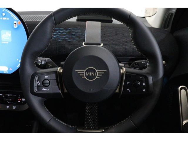 MINI エースマンSE クラシック・トリム CLASSIC TRIM シートヒーター ステアリングホイールヒーター 純正ナビ AppleCarPlay パノラマビュー ワイヤレスチャージ(20枚目)