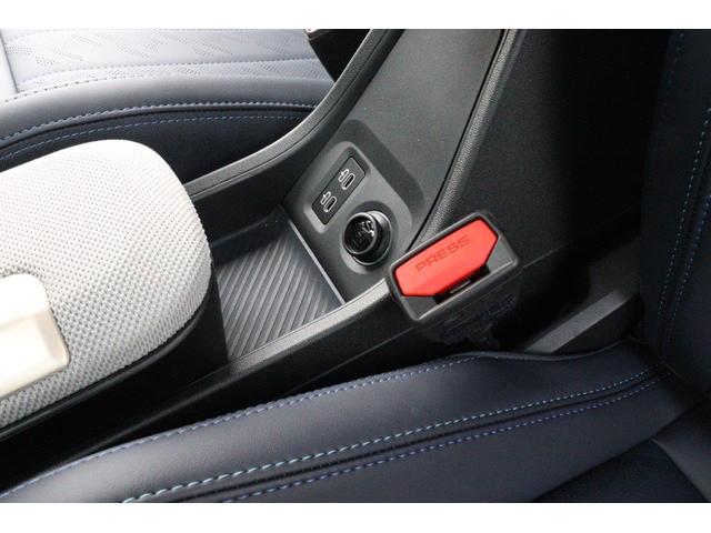 MINI クーパーS フェイバリット・トリム マルチトーンルーフ Mパッケージ MINI認定中古車(15枚目)