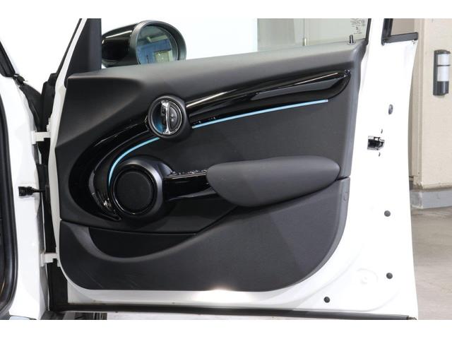 MINI 前席左右シートヒーター アクティブクルーズコントロール コンフォートアクセス ユニオンジャックテールレンズ(11枚目)