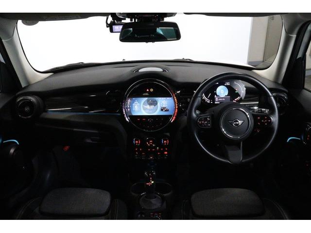 MINI 前席左右シートヒーター アクティブクルーズコントロール コンフォートアクセス ユニオンジャックテールレンズ(16枚目)