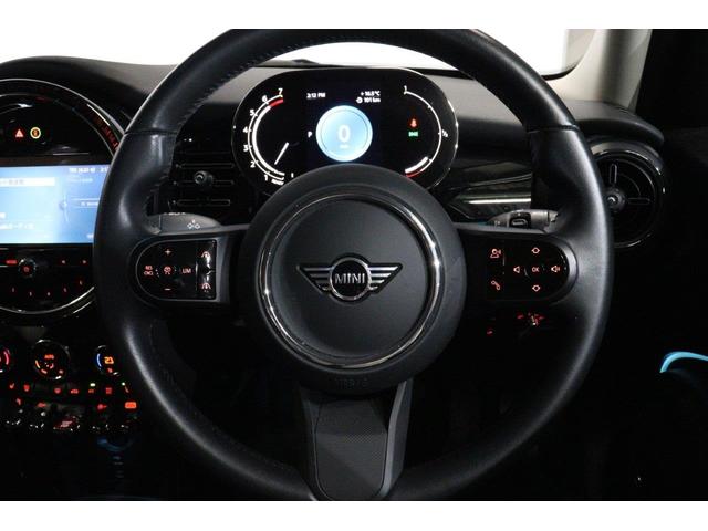 MINI 前席左右シートヒーター アクティブクルーズコントロール コンフォートアクセス ユニオンジャックテールレンズ(17枚目)