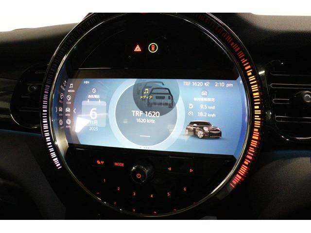 MINI 前席左右シートヒーター アクティブクルーズコントロール コンフォートアクセス ユニオンジャックテールレンズ(21枚目)