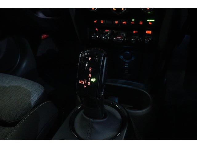 MINI 前席左右シートヒーター アクティブクルーズコントロール コンフォートアクセス ユニオンジャックテールレンズ(29枚目)