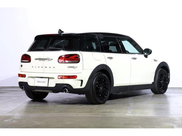 ＭＩＮＩ クーパーＳＤ　クラブマン　アクティブクルーズコントロール　衝突被害軽減ブレーキ　１７インチアロイホイール　ブラックルーフ　認定中古車（2枚目）