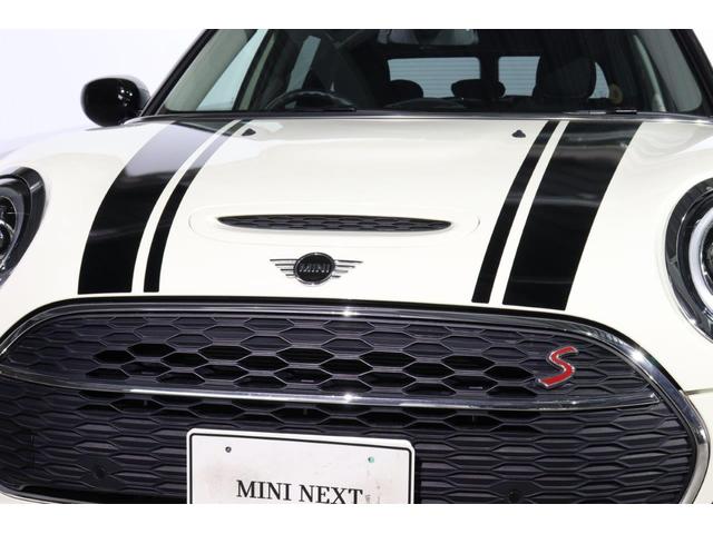 ＭＩＮＩ クーパーＳＤ　クラブマン　アクティブクルーズコントロール　衝突被害軽減ブレーキ　１７インチアロイホイール　ブラックルーフ　認定中古車（4枚目）