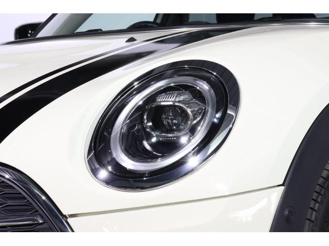 ＭＩＮＩ クーパーＳＤ　クラブマン　アクティブクルーズコントロール　衝突被害軽減ブレーキ　１７インチアロイホイール　ブラックルーフ　認定中古車（6枚目）