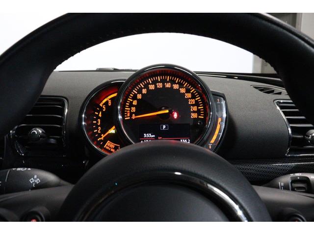 ＭＩＮＩ クーパーＳＤ　クラブマン　アクティブクルーズコントロール　衝突被害軽減ブレーキ　１７インチアロイホイール　ブラックルーフ　認定中古車（20枚目）