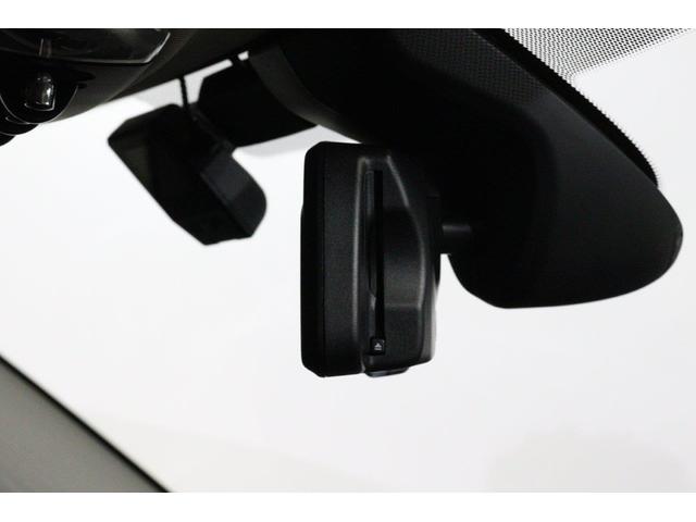 ＭＩＮＩ クーパーＳＤ　クラブマン　アクティブクルーズコントロール　衝突被害軽減ブレーキ　１７インチアロイホイール　ブラックルーフ　認定中古車（27枚目）