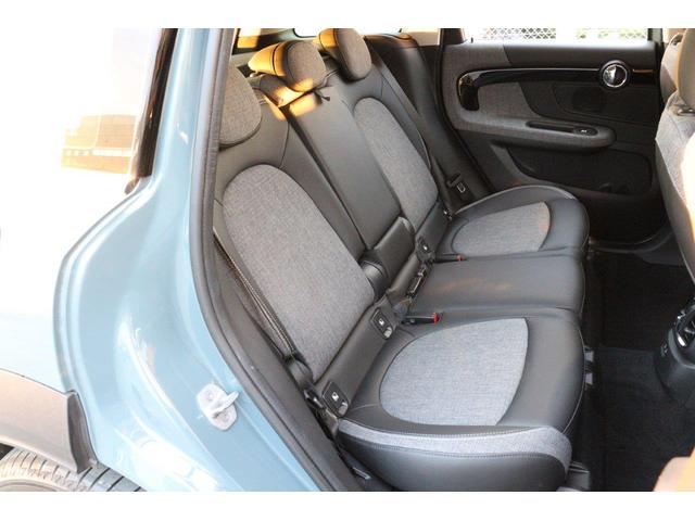 ＭＩＮＩ クーパーＤ　クロスオーバー　クラシック・トリム　ナビゲーションパッケージ　エキサイトメントパッケージ　コンフォートパッケージ　ドライビングアシスト　パーキングアシスト　ＢＭＷ認定中古車（6枚目）