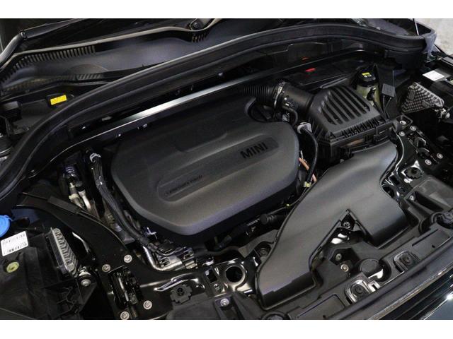 ＭＩＮＩ クーパーＤ　クロスオーバー　クラシック・トリム　ナビゲーションパッケージ　エキサイトメントパッケージ　コンフォートパッケージ　ドライビングアシスト　パーキングアシスト　ＢＭＷ認定中古車（20枚目）