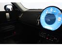 カントリーマンＤ　クラシック・トリム　電動シート　ＡｐｐｌｅＣａｒＰｌａｙ　ＡｎｄｒｏｉｄＡｕｔｏ　シートヒーター　ステアリングヒーター　ヘッドアップディスプレイ　ＭＩＮＩ認定中古車（21枚目）