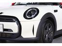 MINI クーパーD エッセンシャル・トリム アクティブクルーズコントロール 衝突被害軽減ブレーキ ブラックルーフ 認定中古車(5枚目)