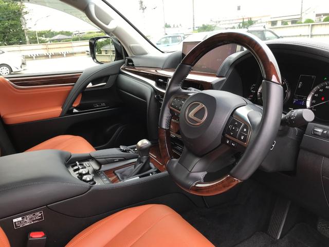 LX570 マークレビンソン サンフレアブラウン本革シート(16枚目)